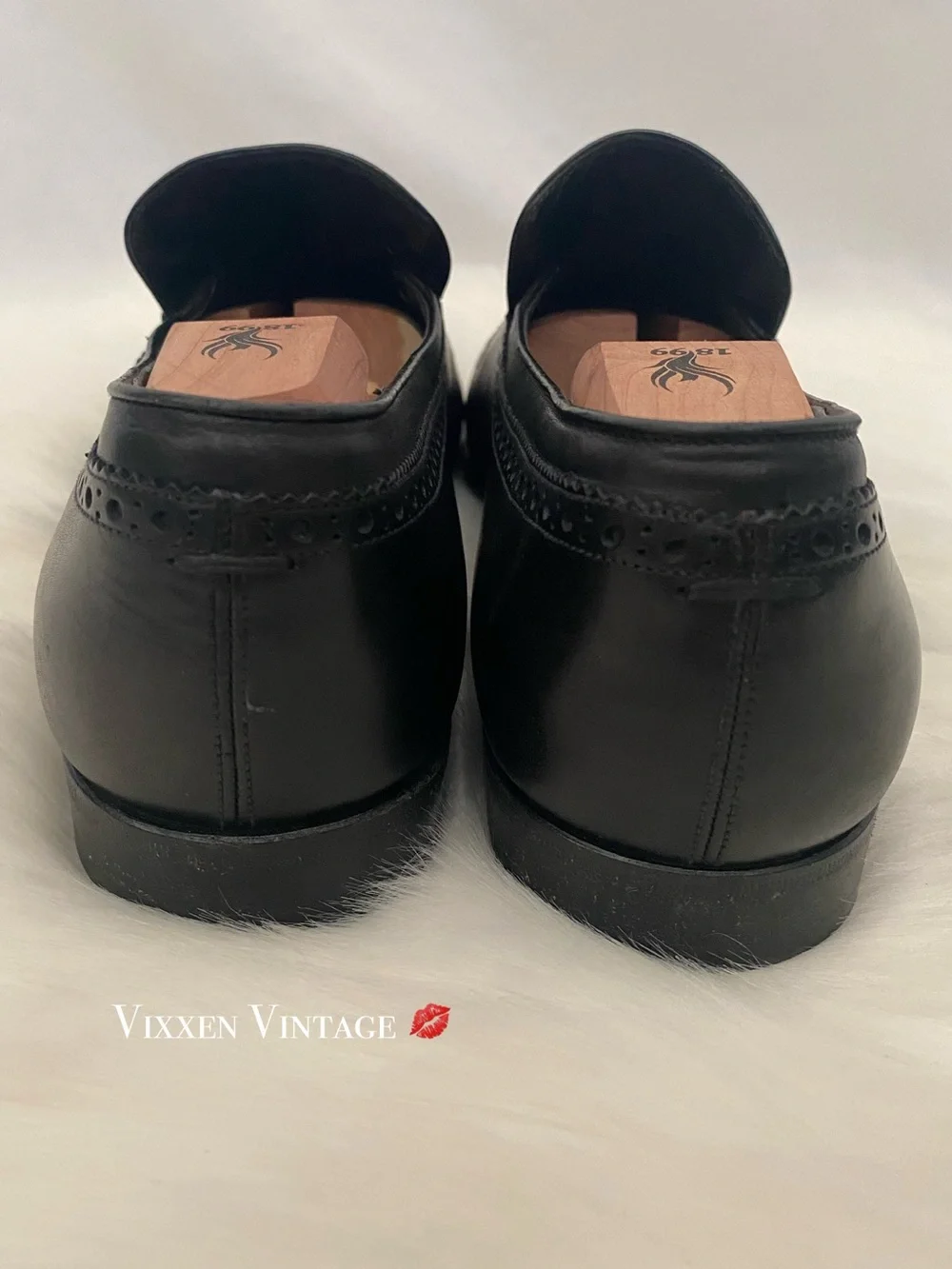 VINTAGE GUCCI LEATHER ‘MEN’S LOAFER WITH WINGTIP’ IN BLACK